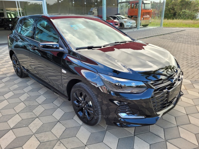 ONIX 1.0 HATCH RS 12V TURBO 4P AUTOMÁTICO