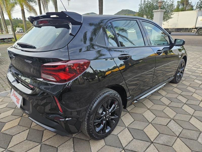 ONIX 1.0 HATCH RS 12V TURBO 4P AUTOMÁTICO - 2022 - BOM PRINCíPIO