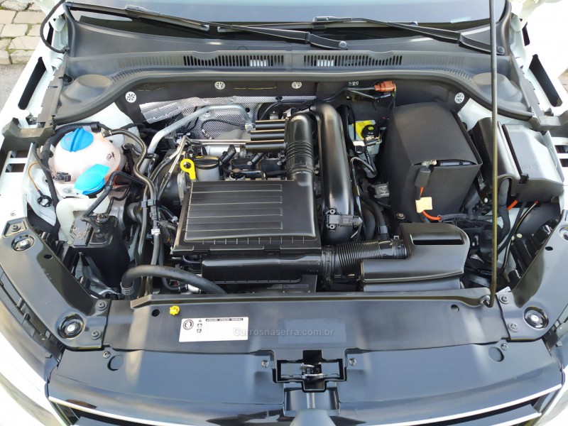 JETTA 1.4 16V TSI COMFORTLINE GASOLINA 4P TIPTRONIC - 2016 - CAXIAS DO SUL