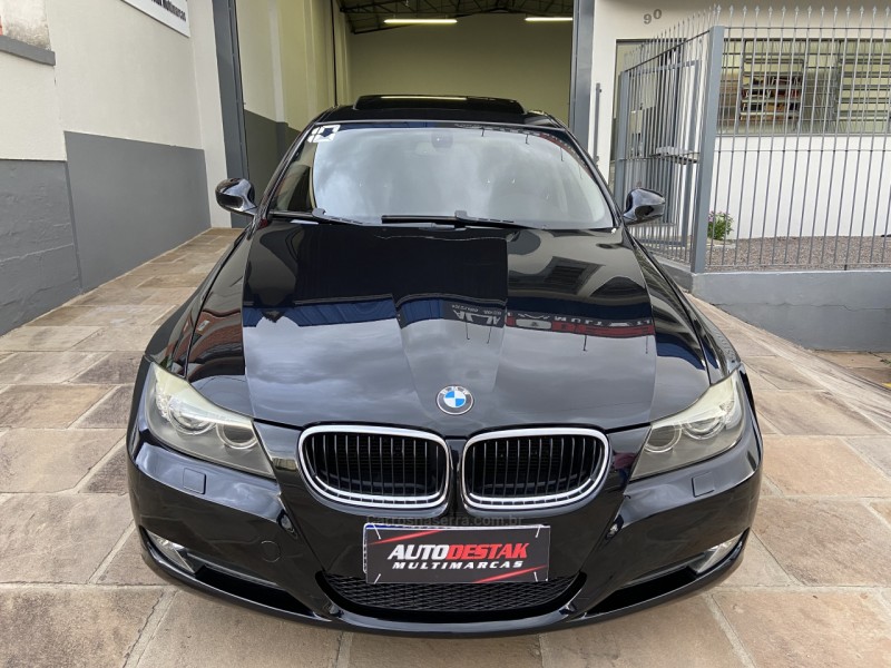320I 2.0 16V GASOLINA 4P AUTOMÁTICO - 2010 - CAXIAS DO SUL