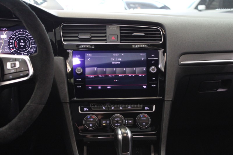 GOLF 2.0 TSI GTI 16V TURBO GASOLINA 4P AUTOMÁTICO - 2019 - CAXIAS DO SUL