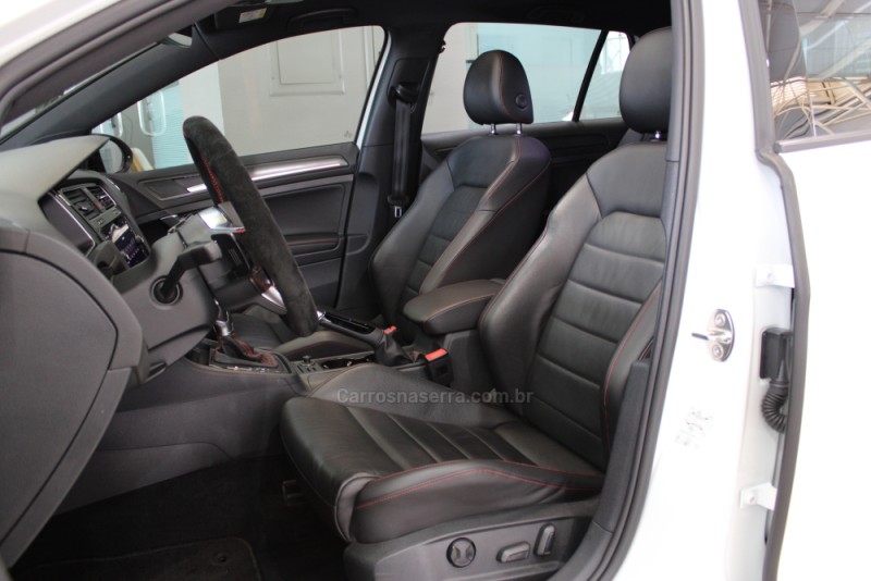 GOLF 2.0 TSI GTI 16V TURBO GASOLINA 4P AUTOMÁTICO - 2019 - CAXIAS DO SUL