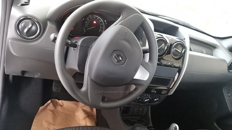 DUSTER OROCH 1.6 16V FLEX EXPRESS 4P MANUAL - 2022 - CANELA