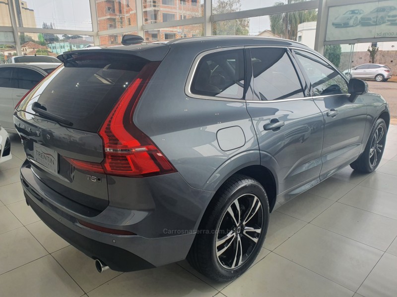 XC60 2.0 T5 MOMENTUM GASOLINA 4P AUTOMÁTICO - 2018 - ERECHIM