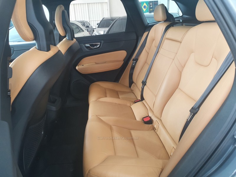 XC60 2.0 T5 MOMENTUM GASOLINA 4P AUTOMÁTICO - 2018 - ERECHIM