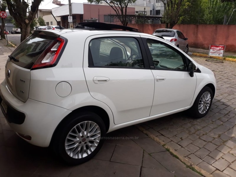 PUNTO 1.6 ESSENCE 16V FLEX 4P MANUAL - 2013 - BENTO GONçALVES