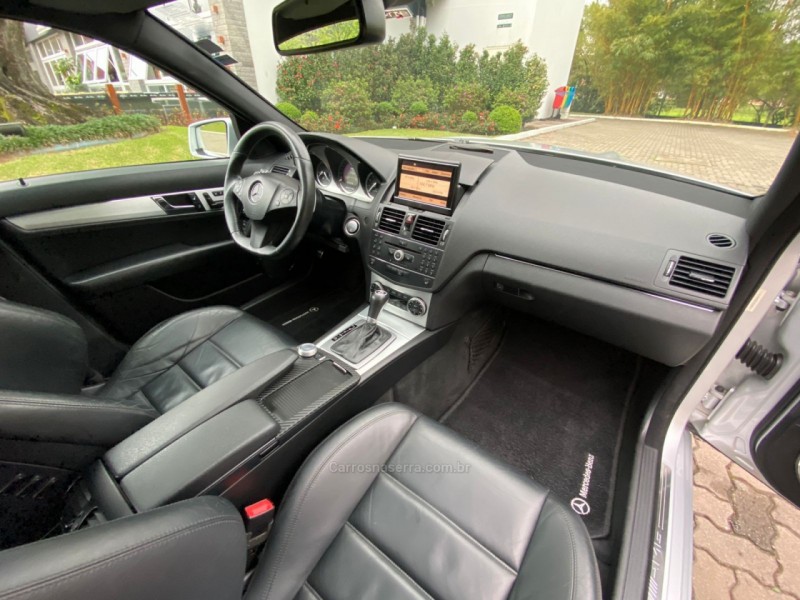 C 63 AMG 6.3 SEDAN V8 GASOLINA 4P AUTOMATICO - 2009 - TAQUARA