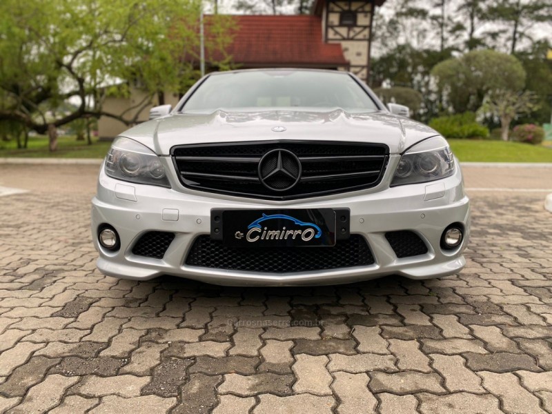 C 63 AMG 6.3 SEDAN V8 GASOLINA 4P AUTOMATICO - 2009 - TAQUARA