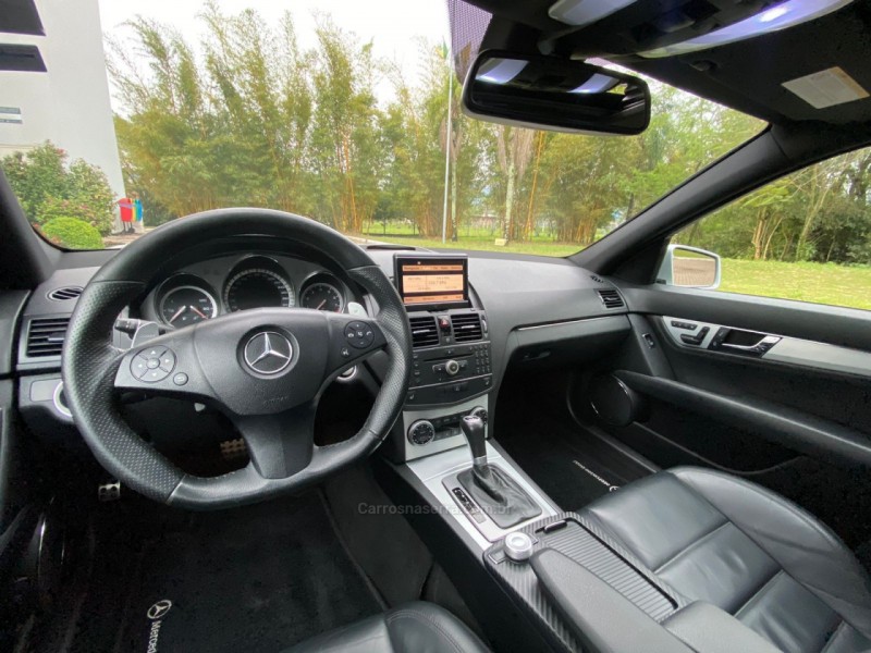 C 63 AMG 6.3 SEDAN V8 GASOLINA 4P AUTOMATICO - 2009 - TAQUARA