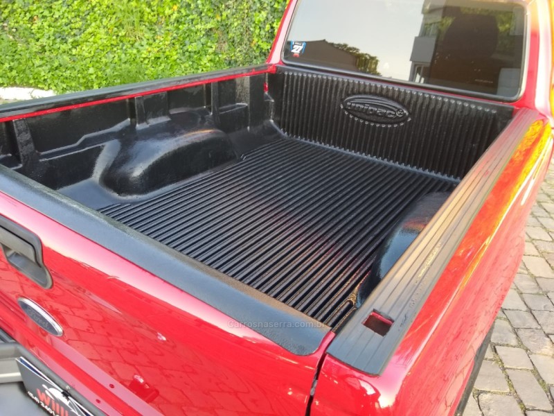 RANGER 2.3 XLS SPORT 16V 4X2 CS GASOLINA 2P MANUAL - 2009 - FARROUPILHA