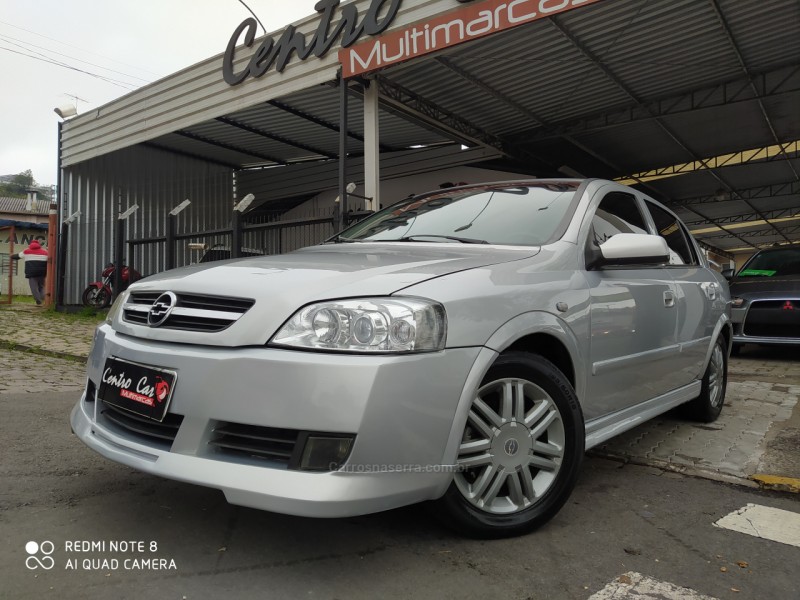 astra 2.0 mpfi cd 8v gasolina 4p manual 2004 caxias do sul
