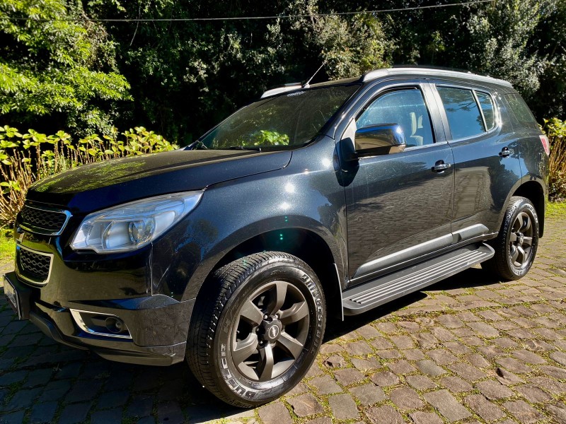 TRAILBLAZER 3.6 LTZ 4X4 V6 GASOLINA 4P AUTOMÁTICO - 2013 - CANELA