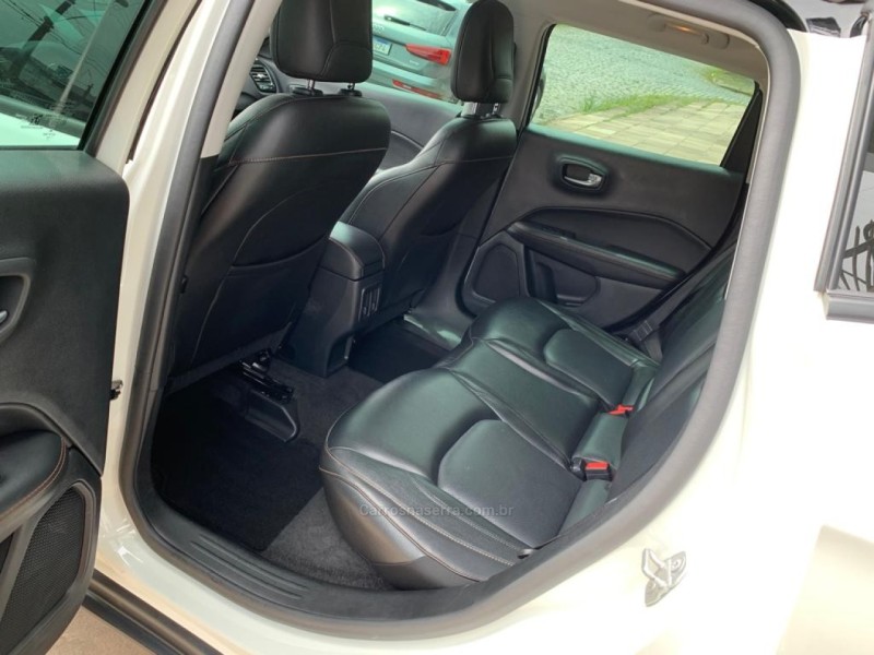 COMPASS 2.0 16V DIESEL LIMITED 4X4 AUTOMÁTICO - 2018 - CAXIAS DO SUL