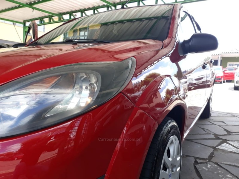 FIESTA 1.0 MPI FIRST HATCH 8V FLEX 4P MANUAL - 2013 - CAXIAS DO SUL