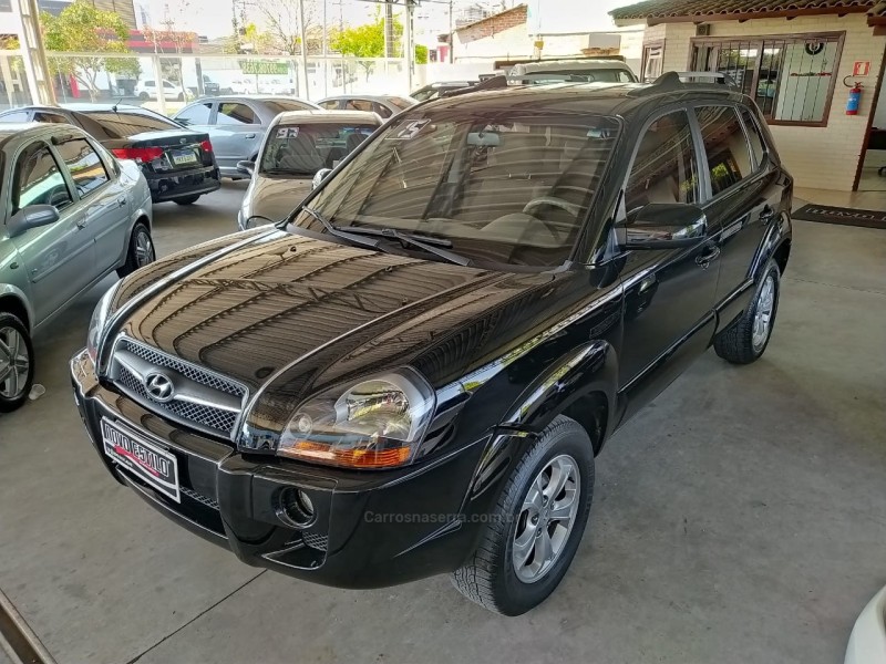 tucson 2.0 mpfi gls 16v 143cv 2wd flex 4p automatico 2015 caxias do sul