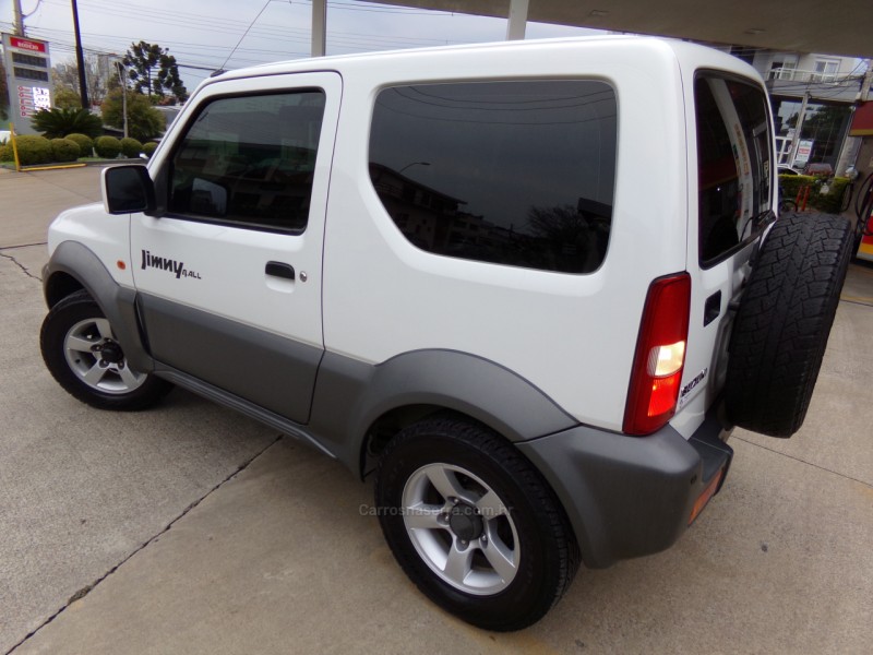 JIMNY 1.3 4ALL 4X4 16V GASOLINA 2P MANUAL - 2012 - CAXIAS DO SUL