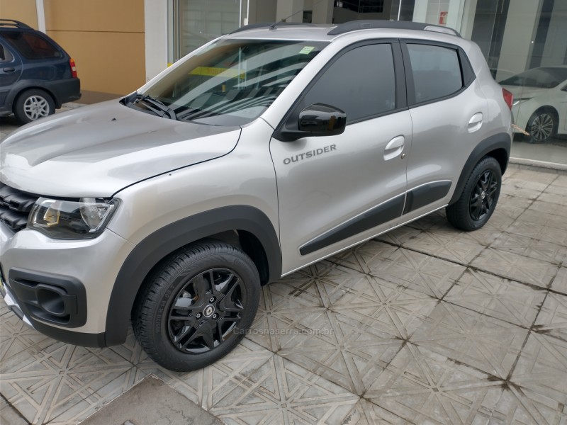 KWID 1.0 12V OUTSIDER FLEX 4P MANUAL - 2022 - CAXIAS DO SUL