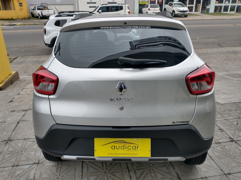 KWID 1.0 12V OUTSIDER FLEX 4P MANUAL - 2022 - CAXIAS DO SUL