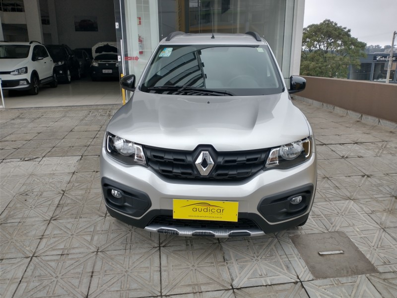 kwid 1.0 12v outsider flex 4p manual 2022 caxias do sul