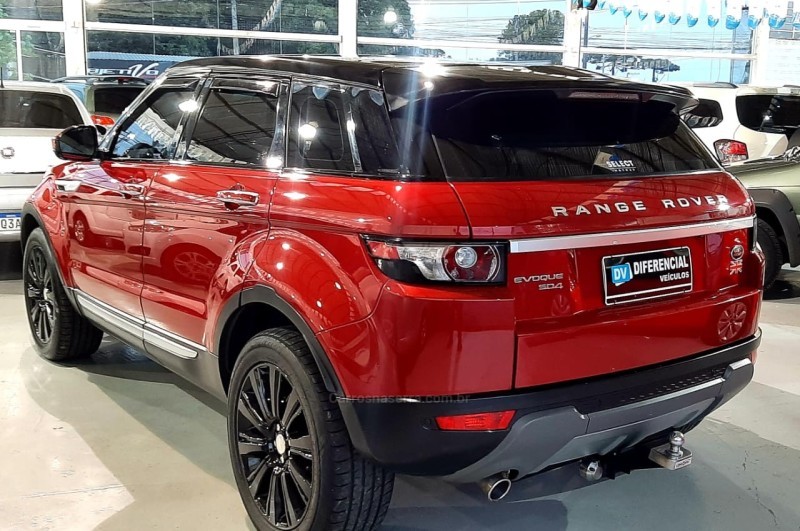 RANGE ROVER EVOQUE 2.2 SDA PRESTIGE TECH 4X4 16V DIESEL 4P AUTOMÁTICO - 2015 - CAXIAS DO SUL