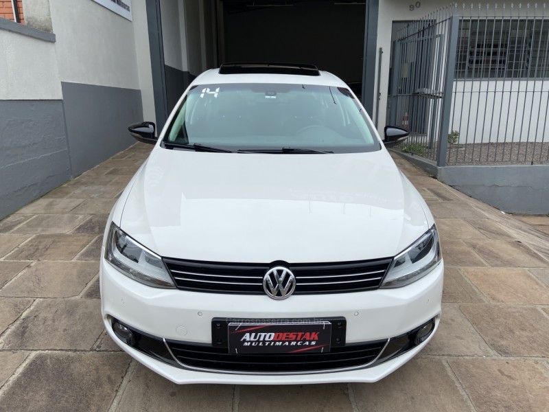 JETTA 2.0 COMFORTLINE FLEX 4P TIPTRONIC - 2014 - CAXIAS DO SUL