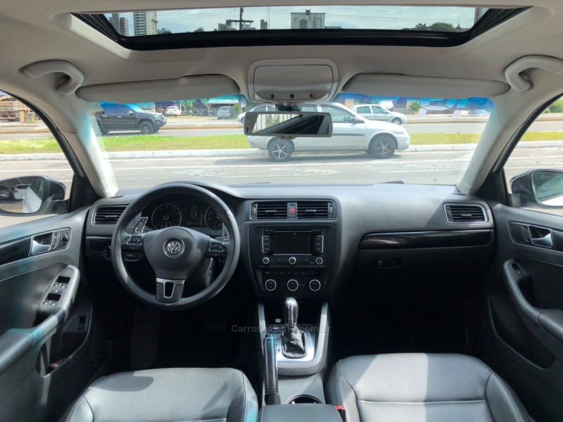 JETTA 2.0 COMFORTLINE FLEX 4P TIPTRONIC - 2014 - CAXIAS DO SUL