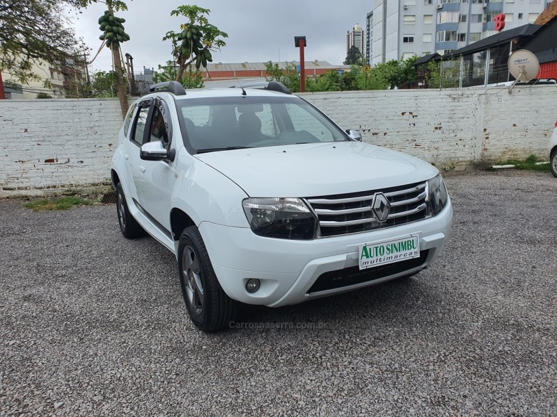 DUSTER 1.6 TECH ROAD 4X2 16V FLEX 4P MANUAL - 2014 - CAXIAS DO SUL