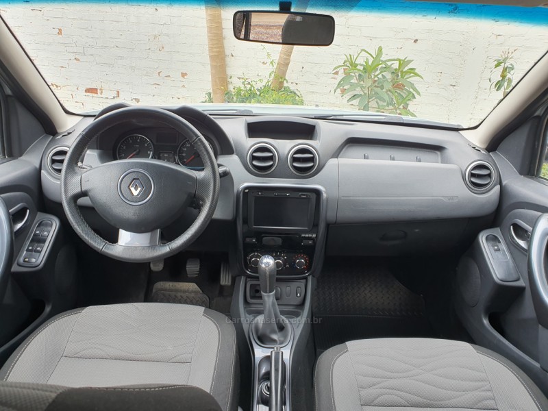 DUSTER 1.6 TECH ROAD 4X2 16V FLEX 4P MANUAL - 2014 - CAXIAS DO SUL