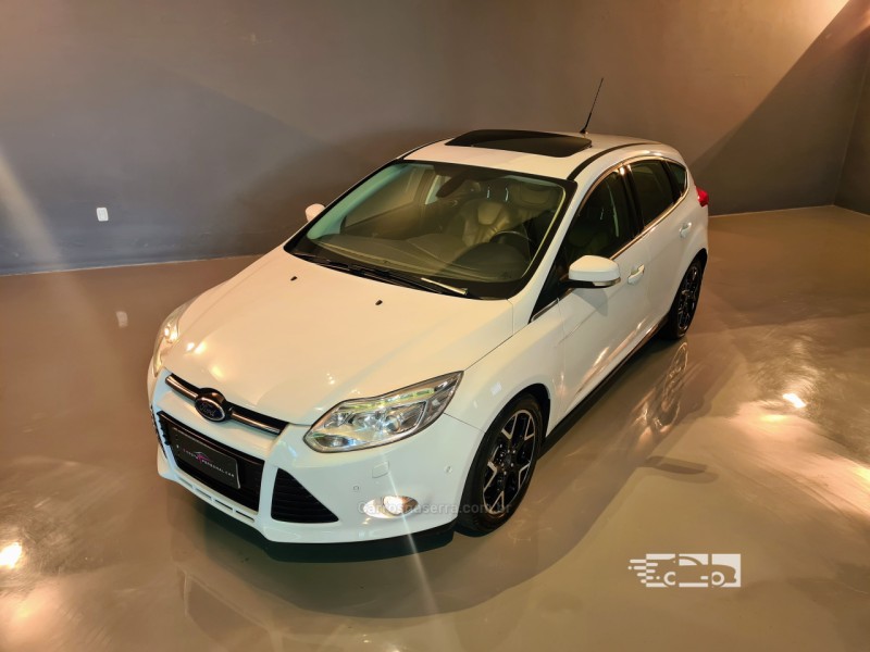 FOCUS 2.0 TITANIUM PLUS 16V FLEX 4P AUTOMÁTICO - 2014 - BENTO GONçALVES