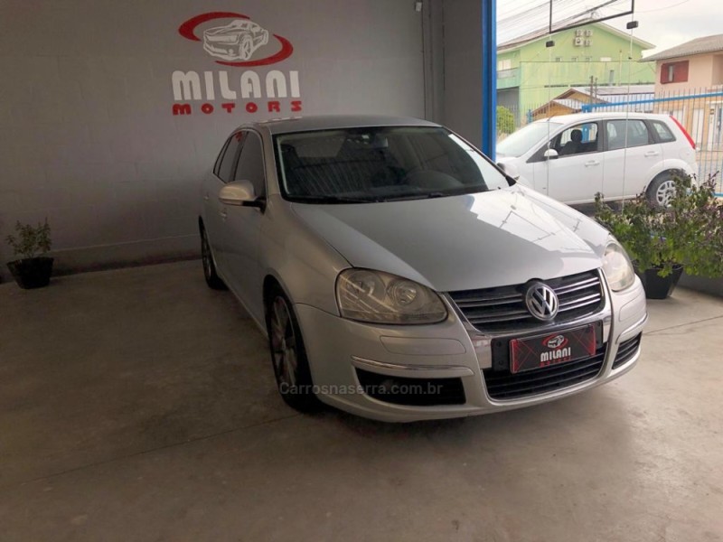 JETTA 2.5 I 20V 150CV GASOLINA 4P TIPTRONIC - 2007 - CAXIAS DO SUL