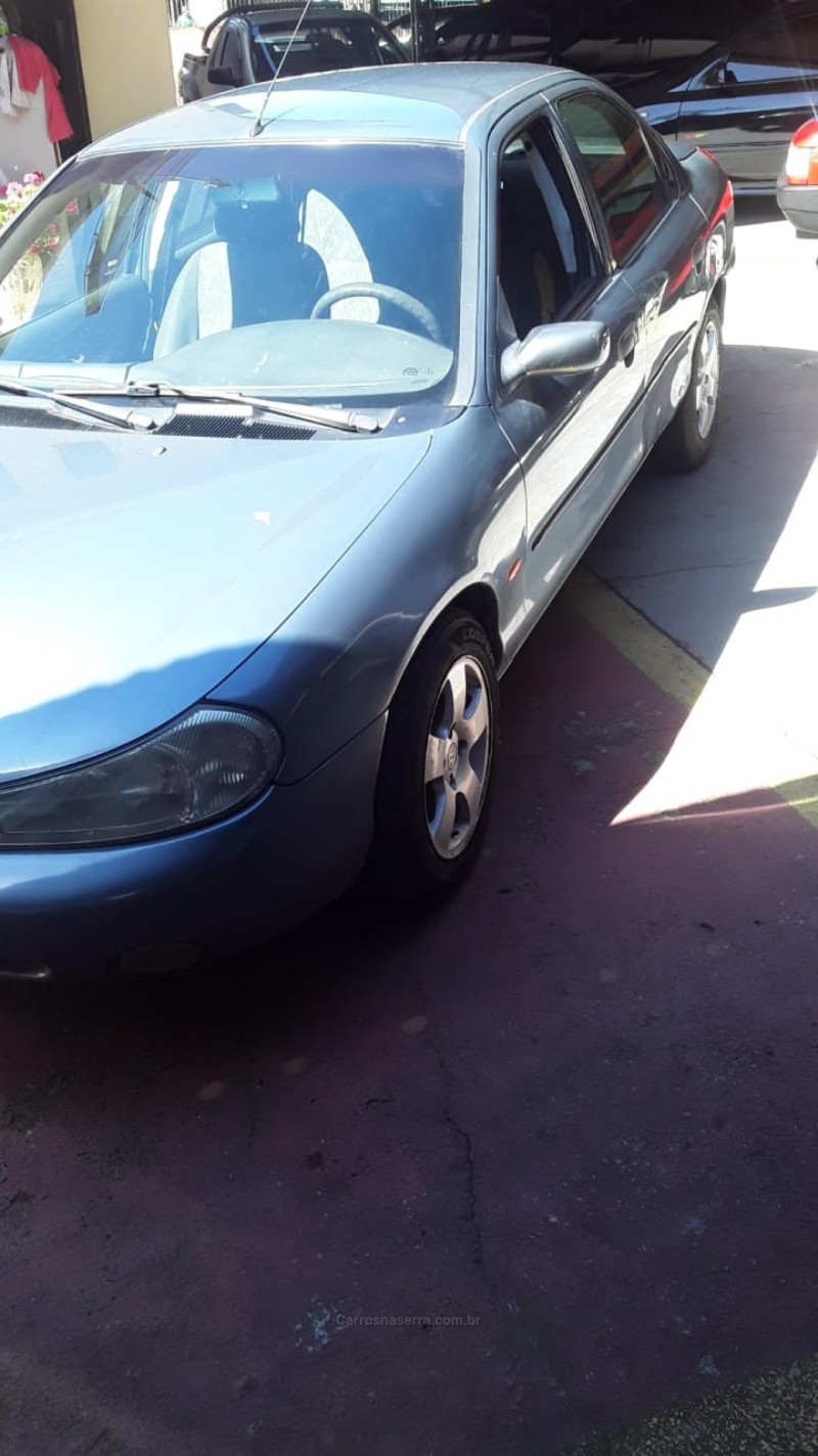 MONDEO 2.0 CLX 16V GASOLINA 4P MANUAL - 1999 - BENTO GONçALVES