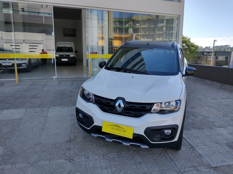 kwid 1.0 12v outsider flex 4p manual 2020 caxias do sul