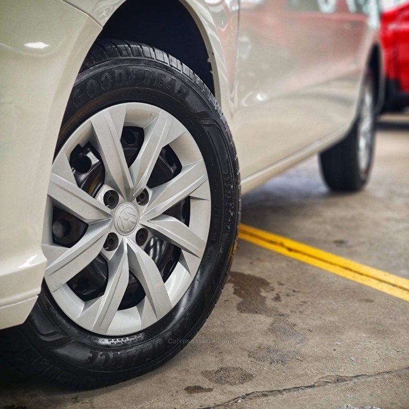 VOYAGE 1.0 12V MPI TOTALFLEX TRENDLINE 4P MANUAL - 2019 - CAXIAS DO SUL