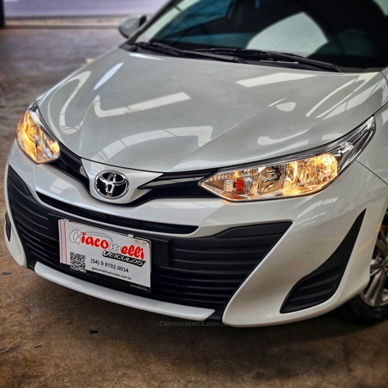 YARIS 1.5 XL SEDAN 16V FLEX 4P AUTOMÁTICO - 2022 - CAXIAS DO SUL