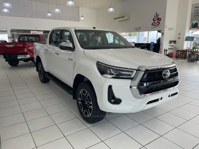 HILUX 2.8 SRX 4X4 CD 16V DIESEL 4P AUTOMÁTICO - 2021 - FARROUPILHA