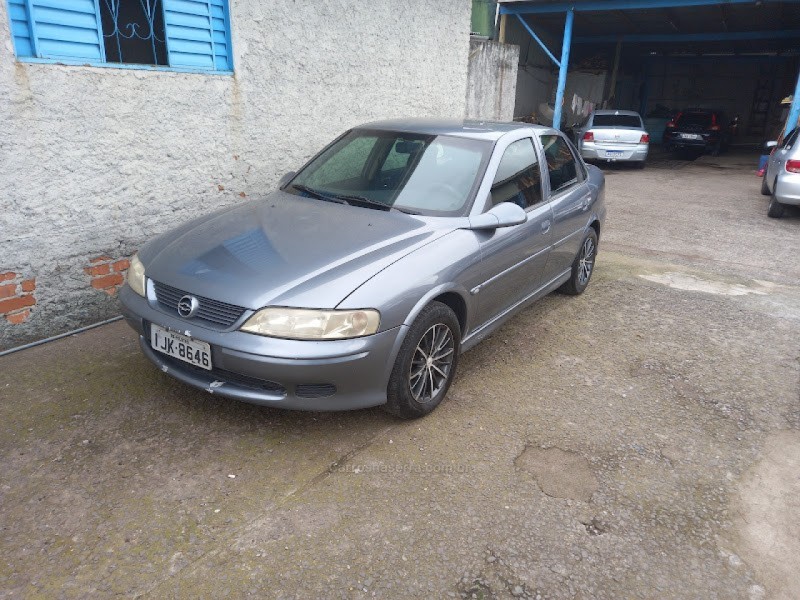 vectra 2.0 mpfi elegance 8v 140cv flex 4p manual 2000 caxias do sul