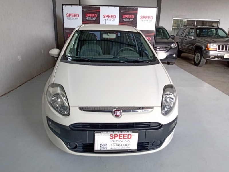 PUNTO 1.4 ATTRACTIVE 8V FLEX 4P MANUAL - 2013 - SãO SEBASTIãO DO CAí