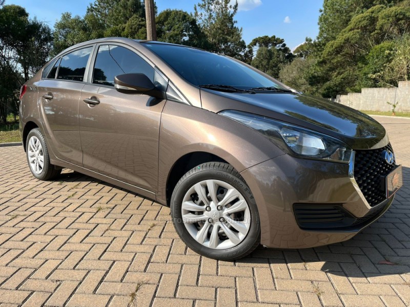 HB20S 1.0 COMFORT PLUS 12V TURBO FLEX 4P MANUAL