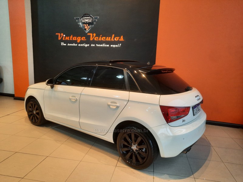 A1 1.4 TFSI SPORTBACK ATTRACTION 16V 122CV GASOLINA 4P S-TRONIC - 2013 - CAXIAS DO SUL