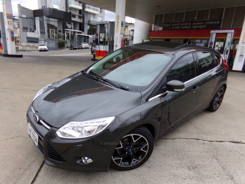 focus 2.0 titanium plus 16v flex 4p powershift 2014 caxias do sul