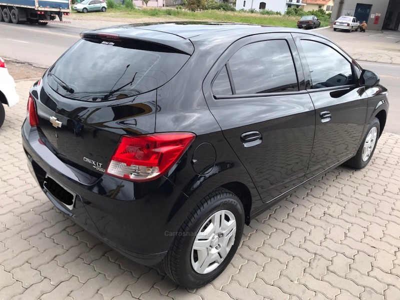 ONIX 1.0  LT 12V FLEX 4P MANUAL - 2014 - CAXIAS DO SUL