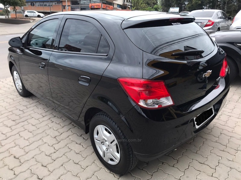ONIX 1.0  LT 12V FLEX 4P MANUAL - 2014 - CAXIAS DO SUL