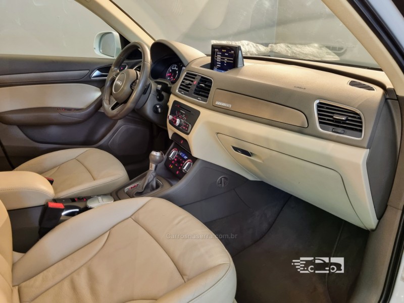 Q3 2.0 TFSI AMBIENTE QUATTRO 4P GASOLINA S TRONIC - 2013 - BENTO GONçALVES