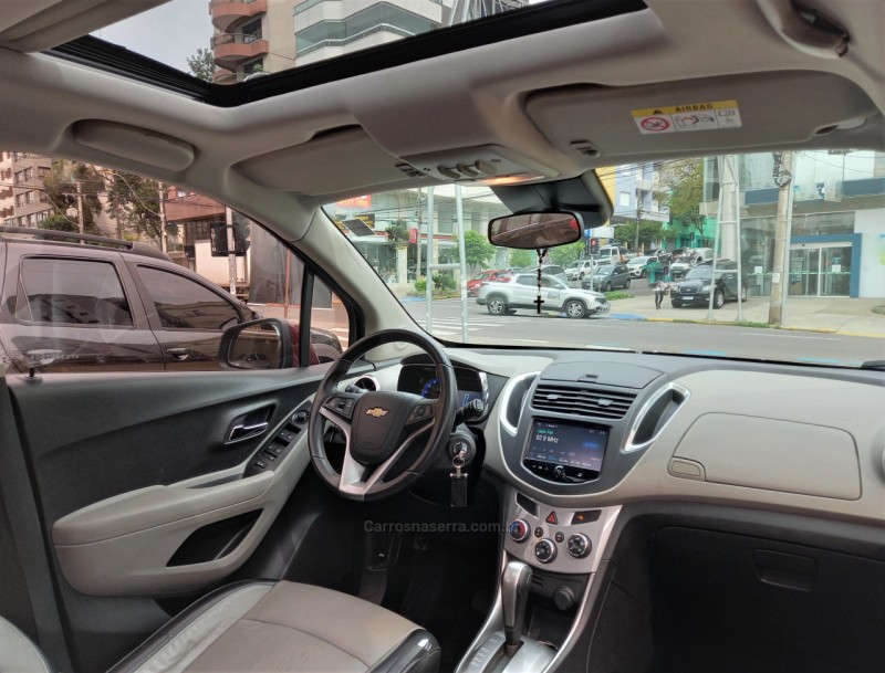 TRACKER 1.8 MPFI LTZ 4X2 16V FLEX 4P AUTOMÁTICO - 2015 - CAXIAS DO SUL