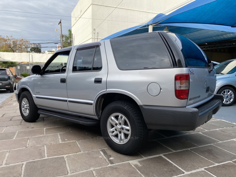 BLAZER 2.2 MPFI STD 4X2 8V GASOLINA 4P MANUAL - 1999 - CAXIAS DO SUL