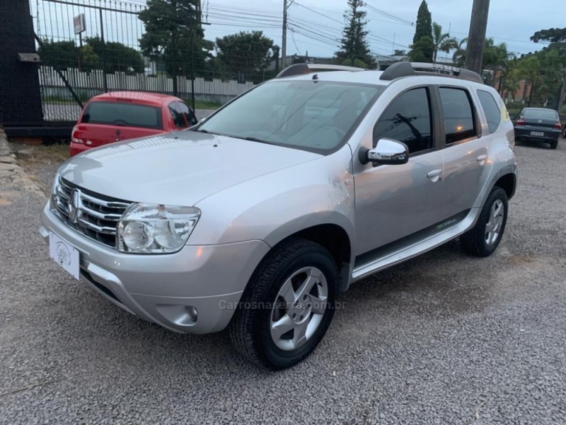 DUSTER 2.0 DYNAMIQUE 4X2 16V FLEX 4P AUTOMÁTICO