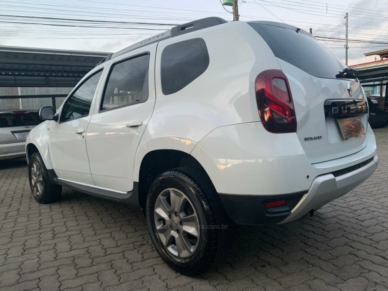DUSTER 1.6 DYNAMIQUE 4X2 16V FLEX 4P MANUAL - 2018 - CAXIAS DO SUL