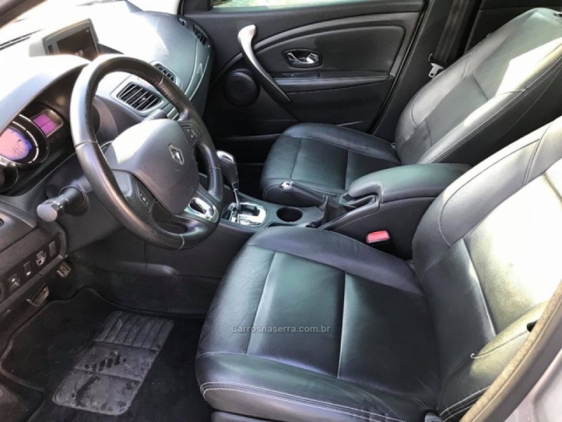 FLUENCE 2.0 DYNAMIQUE PLUS 16V FLEX 4P AUTOMÁTICO - 2016 - CAXIAS DO SUL