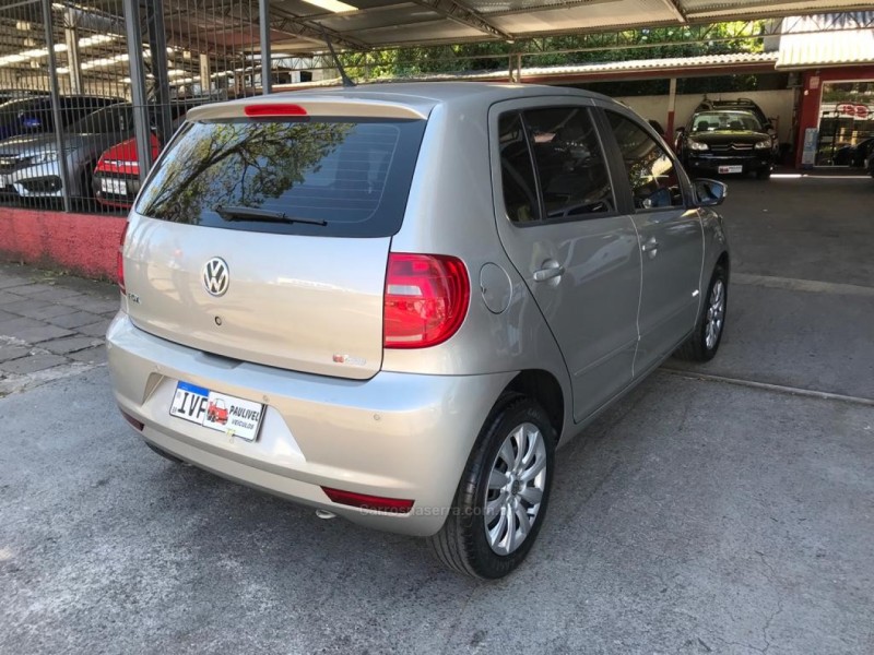 FOX 1.0 MI 8V FLEX 4P MANUAL - 2014 - CAXIAS DO SUL
