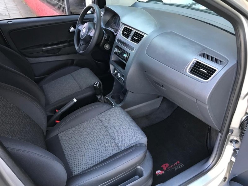 FOX 1.0 MI 8V FLEX 4P MANUAL - 2014 - CAXIAS DO SUL